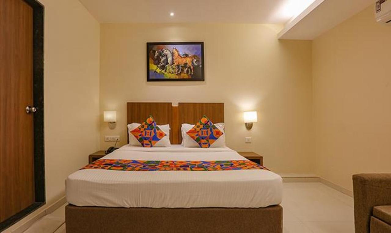 Fabhotel Royal International - Nr Mumbai International Airport Zewnętrze zdjęcie