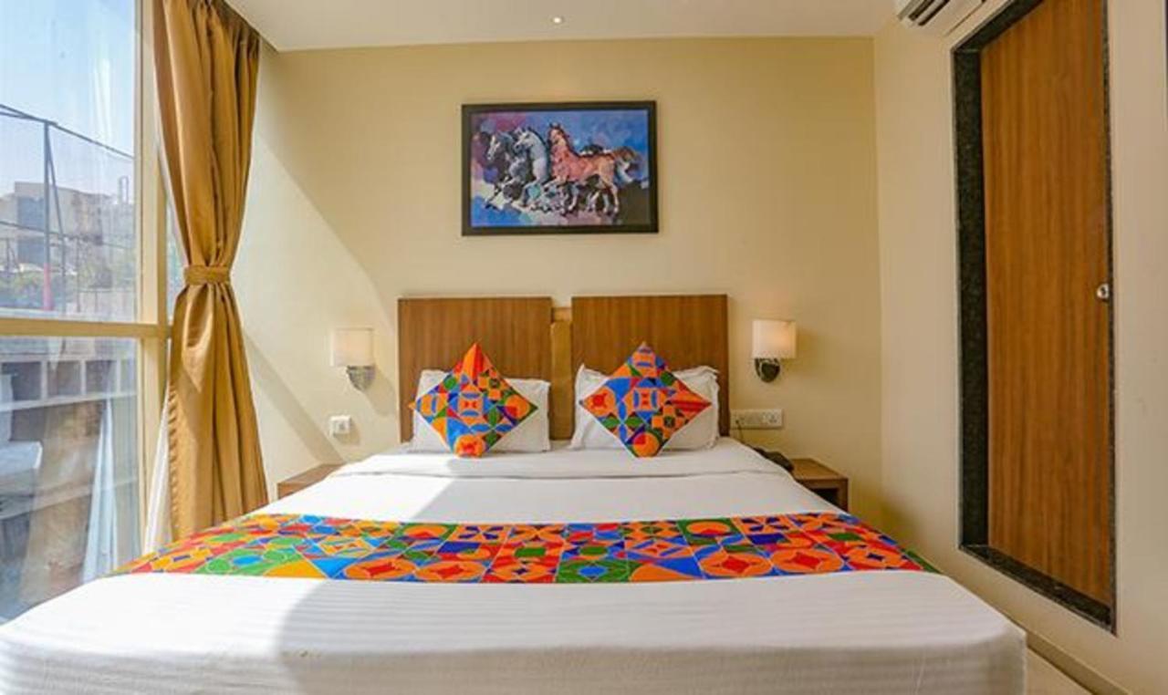 Fabhotel Royal International - Nr Mumbai International Airport Zewnętrze zdjęcie